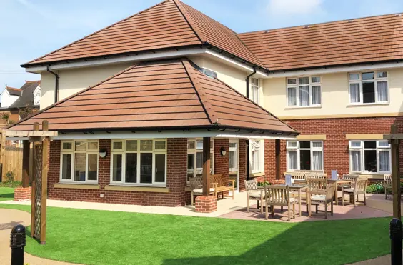 Alexandra House - outside view of care home