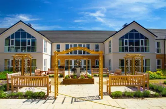 Glenholme Holdingham Grange - outside view of care home