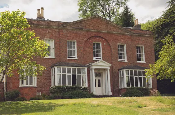Paradise House Painswick - outside view of care home