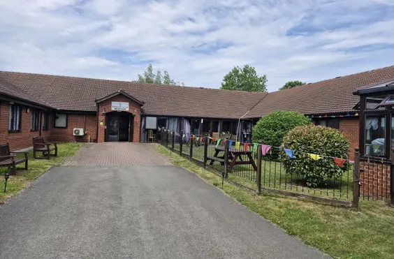 Headingley Park Care Home - outside view of care home