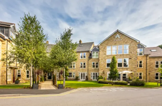 Oulton Manor - outside view of care home