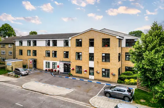 Dell Field Court - outside view of care home