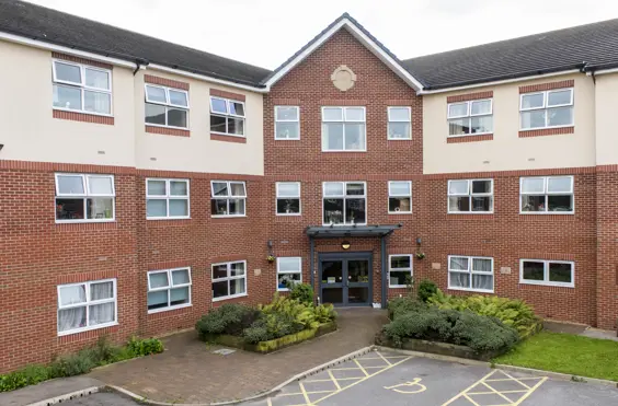 Chesterton Lodge - outside view of care home