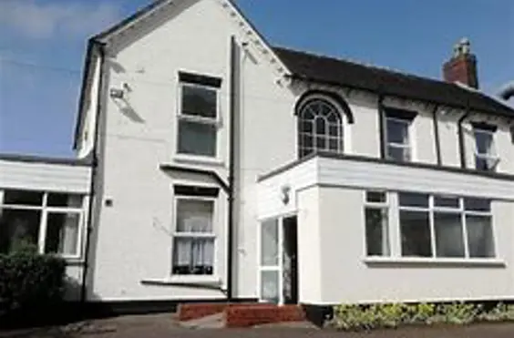 Shire Oak House - outside view of care home
