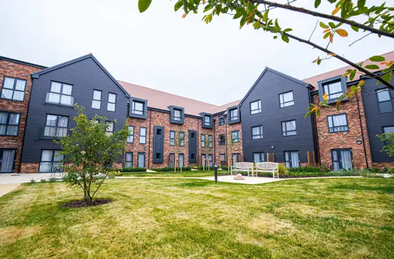 Dashwood Manor - outside view of care home