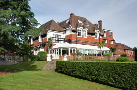Surrey Heights - outside view of care home