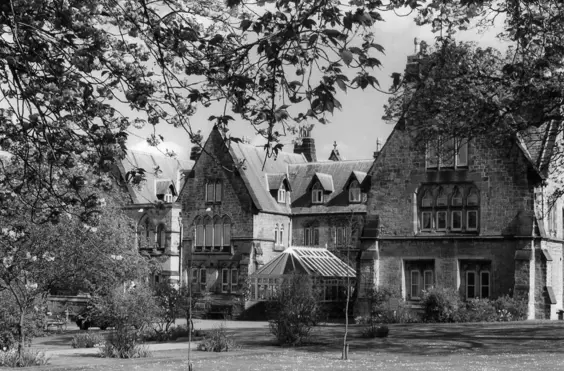 Beddell House - outside view of care home
