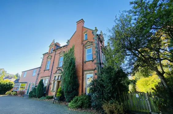 Inglewood - outside view of care home