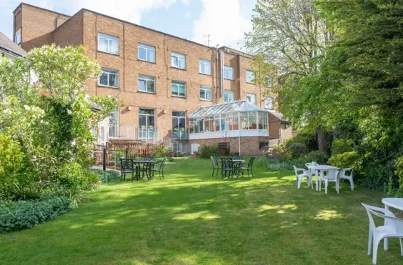 Sunridge Court - outside view of care home