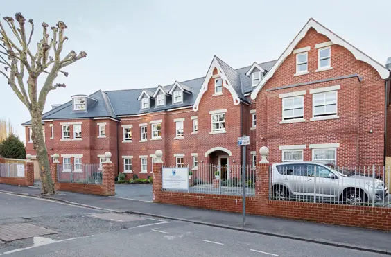 Kingston Rehabilitation Centre - outside view of care home