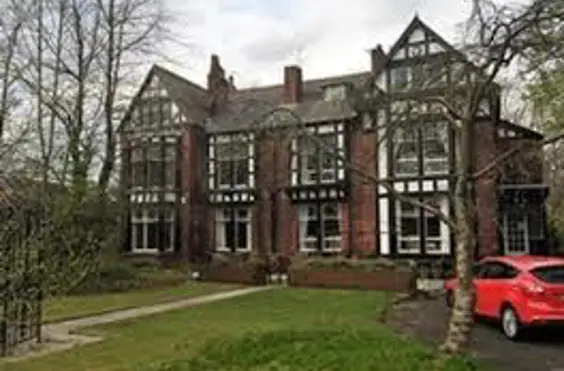 Heaton House Care Home - outside view of care home