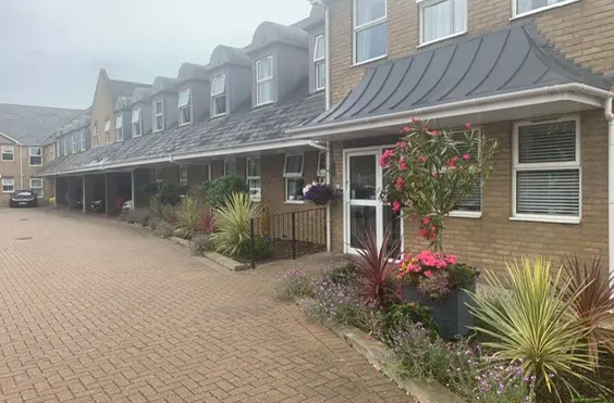 Chalkwell Grange - outside view of care home