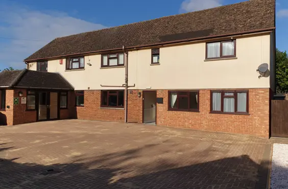 Eastern Lodge - An outside view of the home