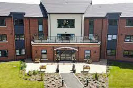 Blakelands Lodge - outside view of care home