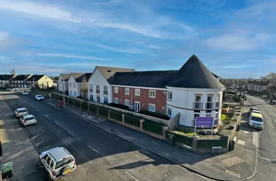 Coundon Manor Care Home - outside view of care home