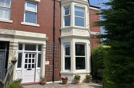 Linden Terrace - outside view of care home