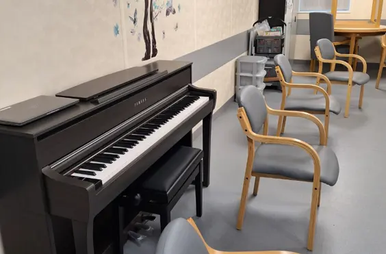 City Health Care- Rossmore Community Rehabilitation Centre - Photo of the lounge area