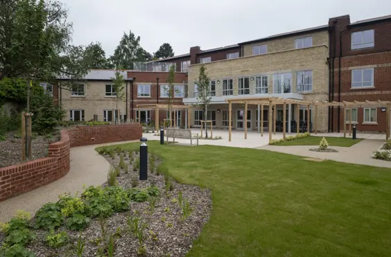 Wellford Gardens - outside view of care home