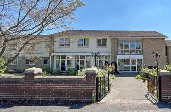 Queenwood - outside view of care home