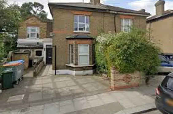 Two Rivers - outside view of care home