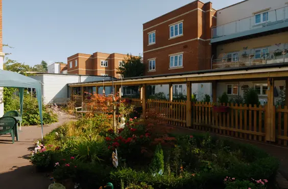 Lynwood Care Centre - outside view of care home