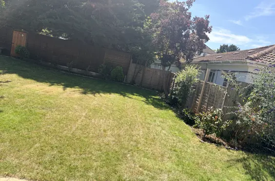 Wellesley Lodge - Photo of the garden where applicable