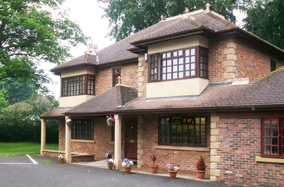 Five Penny House - outside view of care home