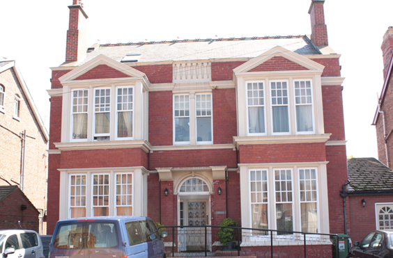 Hutton Avenue - outside view of care home