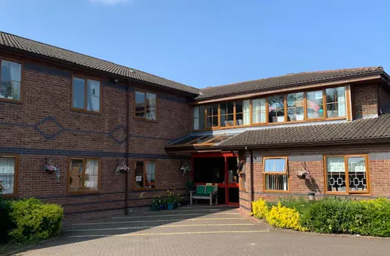 Aughton Park - outside view of care home