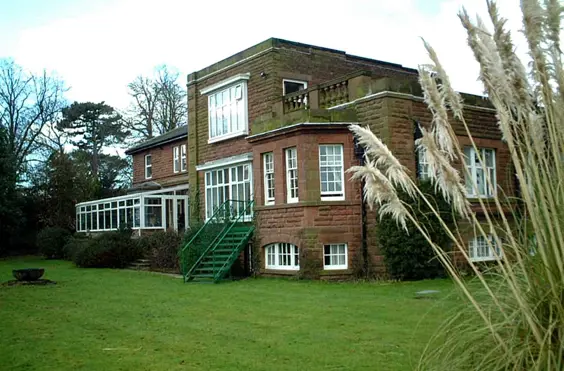 Weatherstones House Nursing Home - outside view of care home