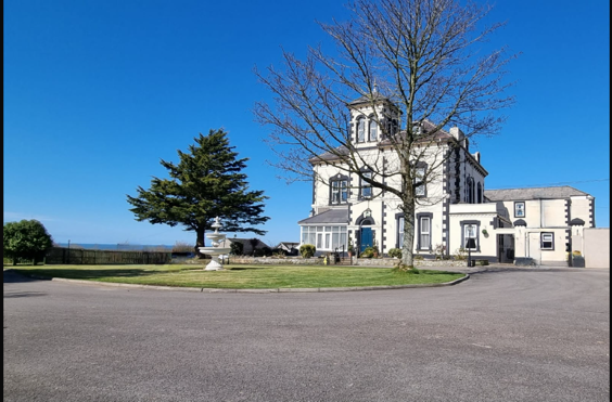 East Croft Grange - outside view of care home