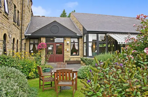 Primrose Court - outside view of care home