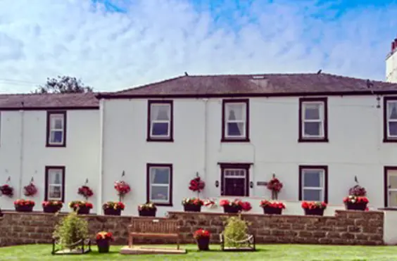 Clarendon Grange - outside view of care home