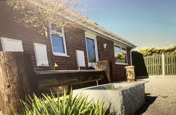 Broomhouse Mews - outside view of care home