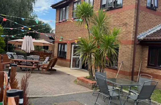Roxburgh House Care Home - An outside view of the home