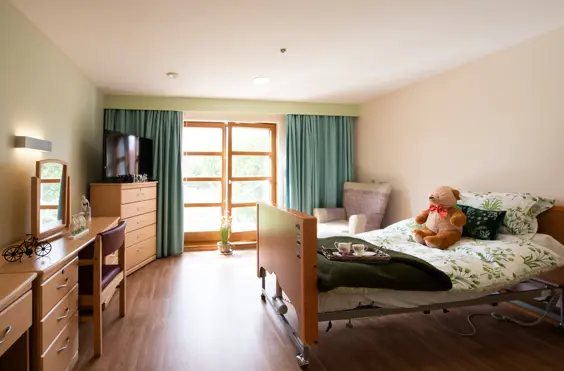 Scarbrough Court - outside view of care home