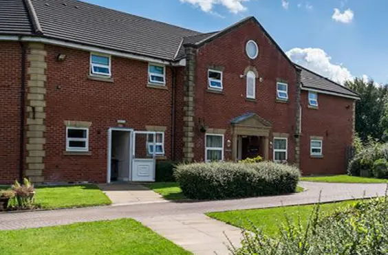 Appleton Lodge - outside view of care home