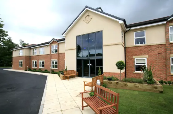 Lydgate Lodge - outside view of care home