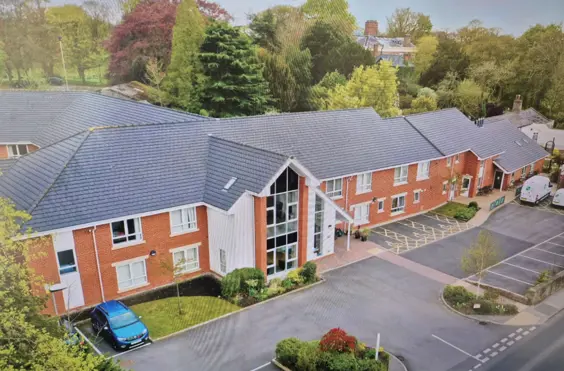 Fernlea - outside view of care home