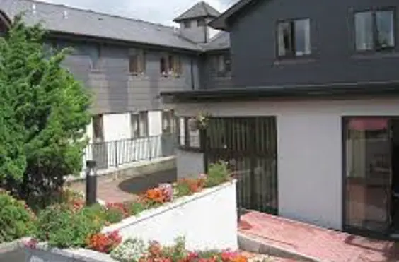 Merafield View Nursing Home - outside view of care home