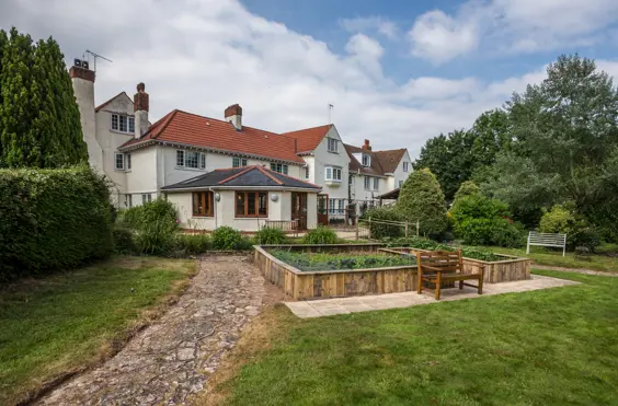 Chelston Park Nursing and Residential Home - Chelston Gardens Dementia Nursing Home - outside view of care home