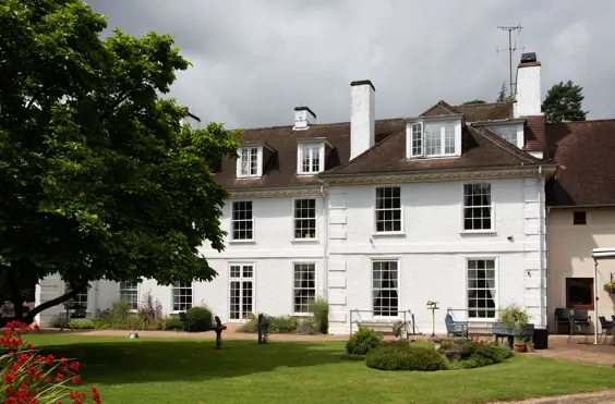 Shannon Court - outside view of care home