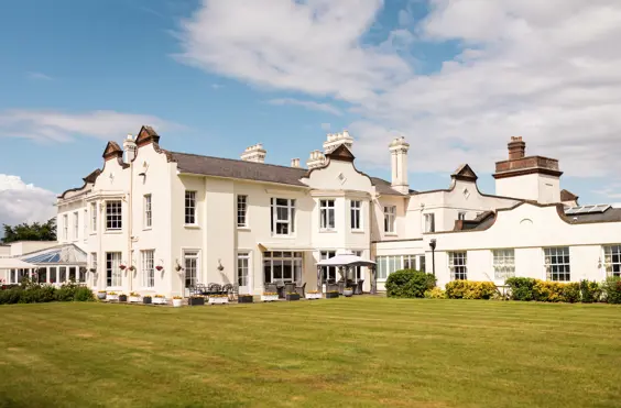 Knowle Park Nursing Home - An outside view of the home