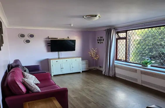 579 Maidstone Road - outside view of care home