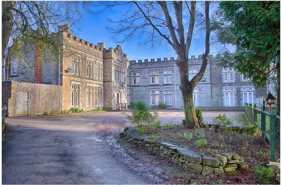 Fewcott House Nursing Home - outside view of care home