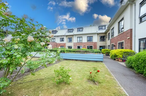 Winchcombe Place - outside view of care home