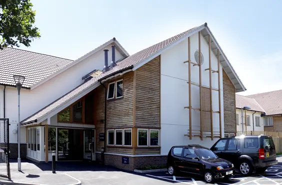 Burleys Wood - outside view of care home