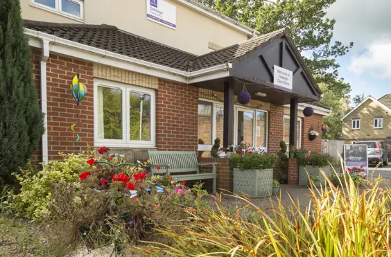 Oakleigh - outside view of care home