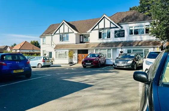 Chandos Lodge Nursing Home - outside view of care home