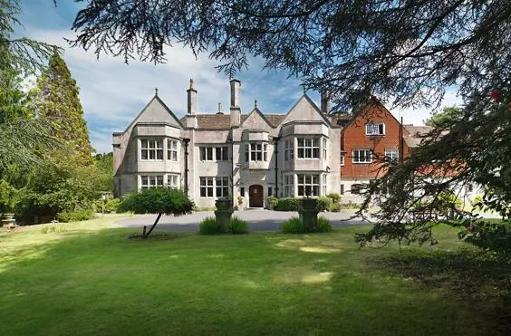 Woodlands House - outside view of care home